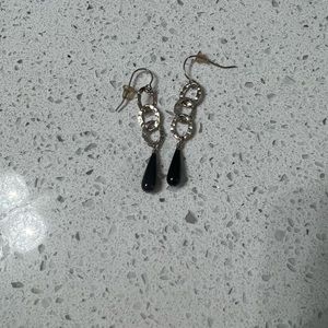 Silpada Sterling Silver Black Onyz Teardrops